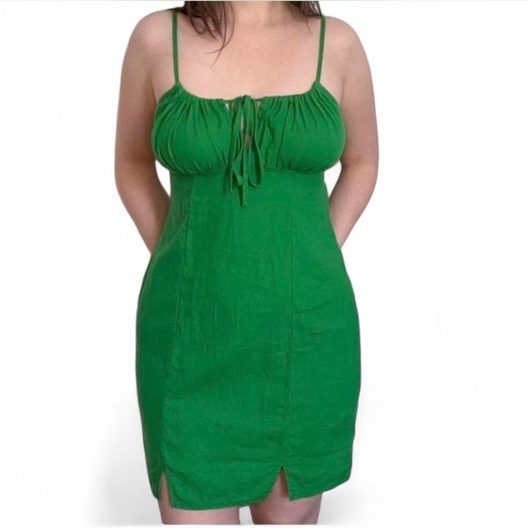 Wild Fable Vibrant Green Smocked Dress size XS - Picture 1 of 7